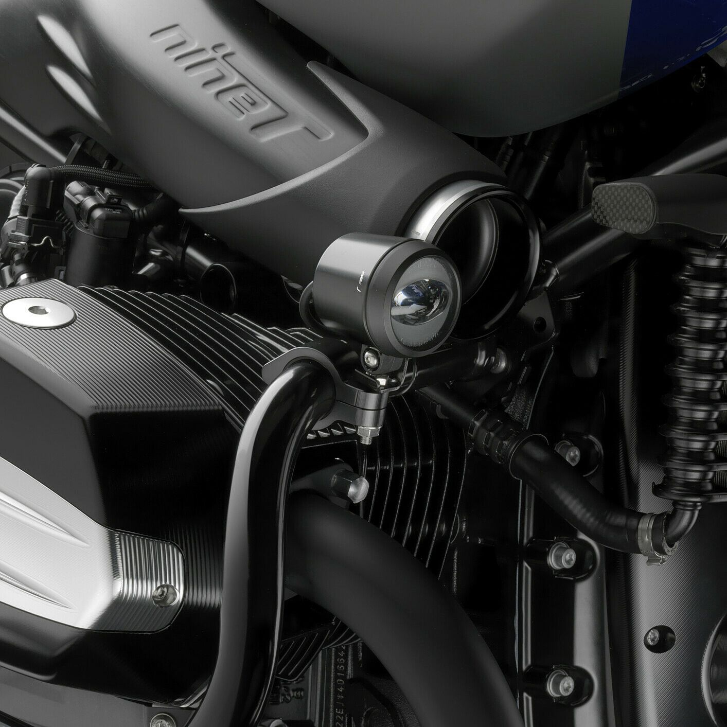 GZBW00003SCRBL16000_CU_2