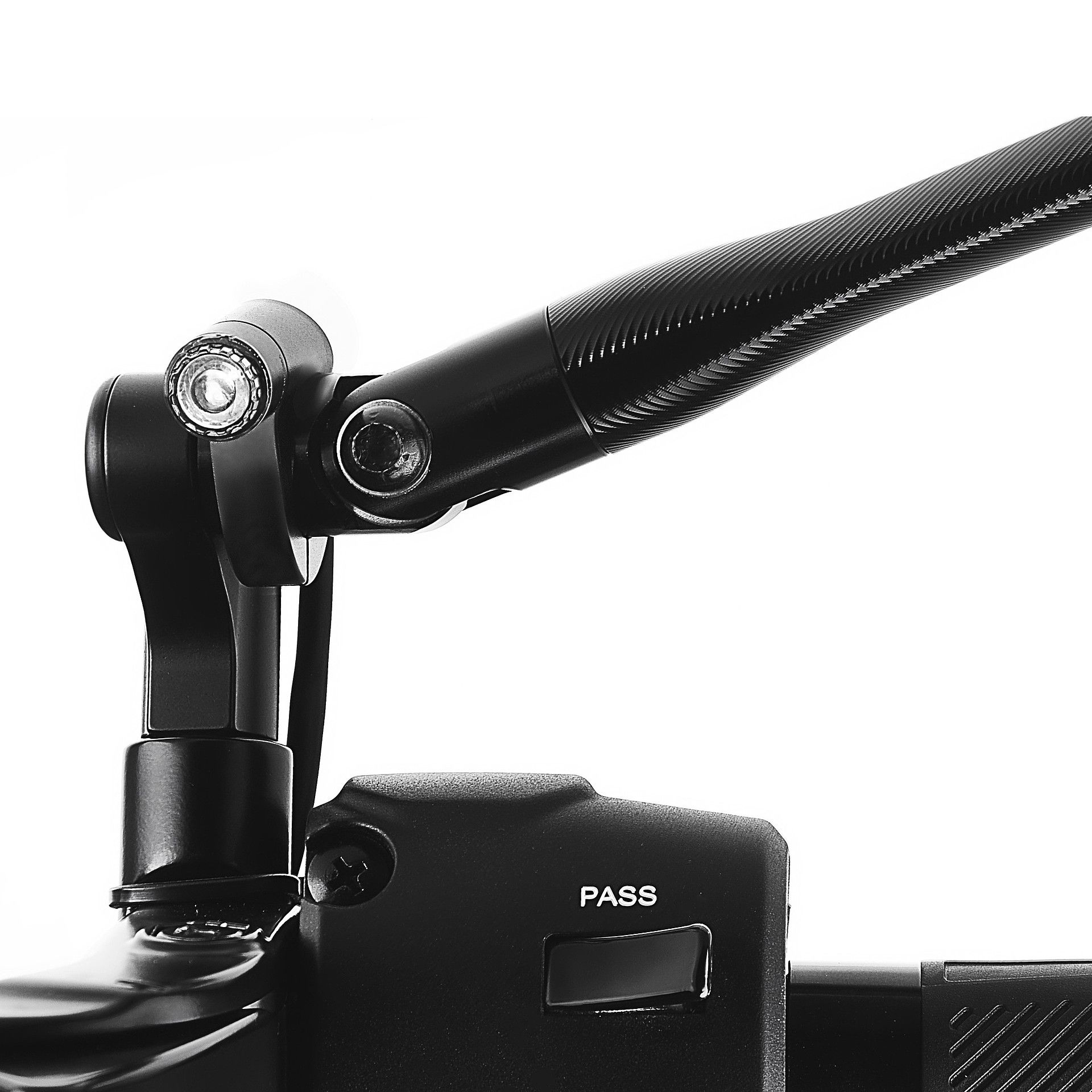 O0FR0443B0000021000_2