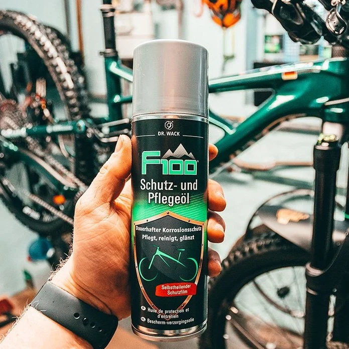 F100 CYKEL – SKYDDANDE OCH VÅRDANDE OLJA 300 ML - Bild 2