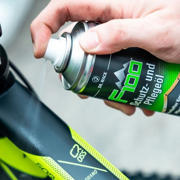 F100 CYKEL – SKYDDANDE OCH VÅRDANDE OLJA 300 ML - Bild 4